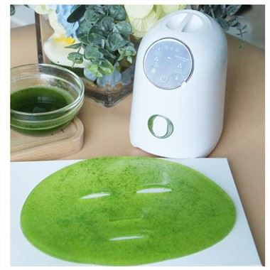 Pembuat Masker Wajah Alami